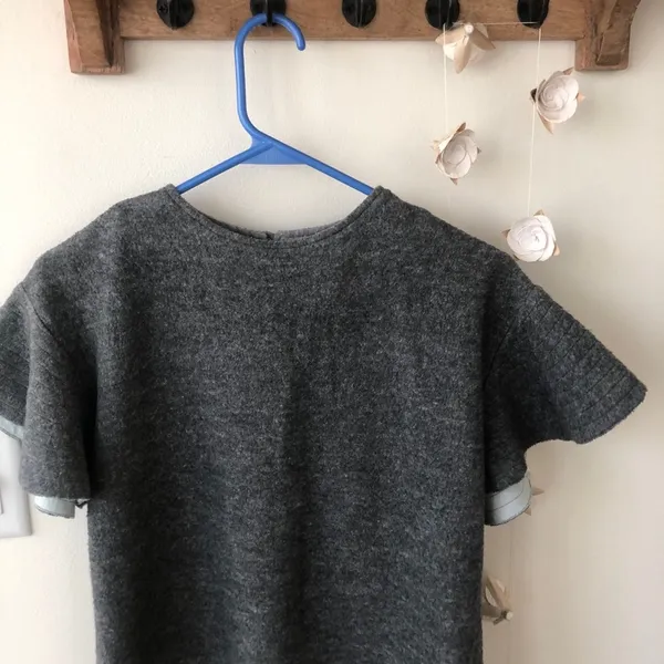 $169 McGuire Bella Tee Gray Ruffled Sleeves S - Image 9