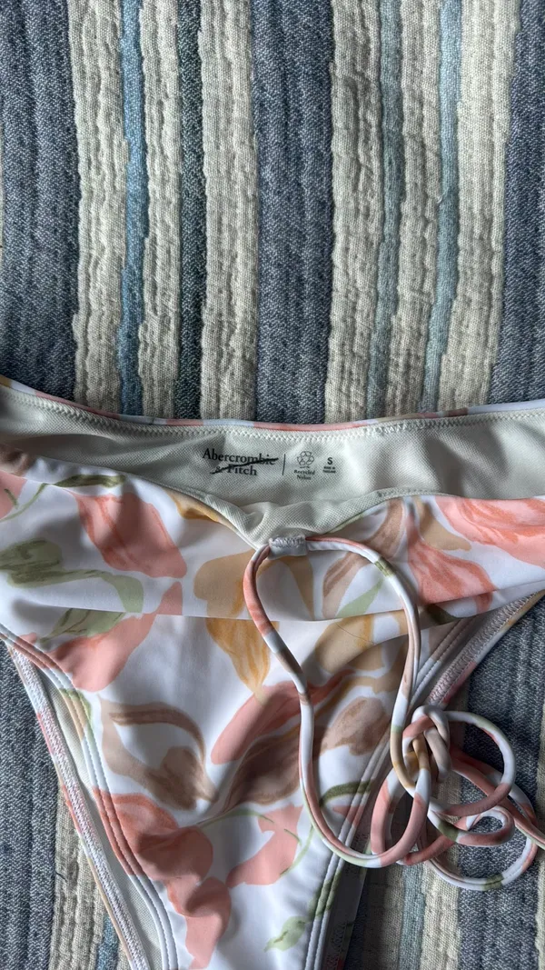 Abercrombie High-Waisted Bikini Bottoms - Image 2
