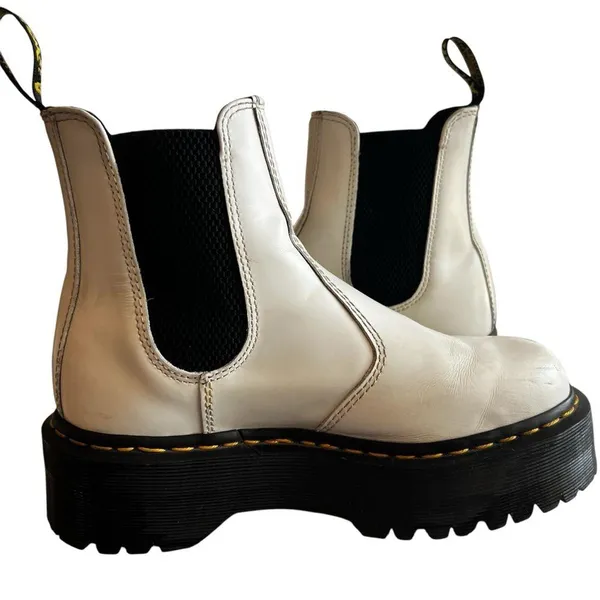 Dr Martens 2976 Quad Chelsea Boot Women’s size 7 - Image 7