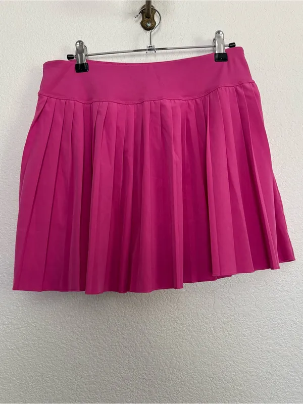 Pink Pleated Mini Skirt Medium - Image 4