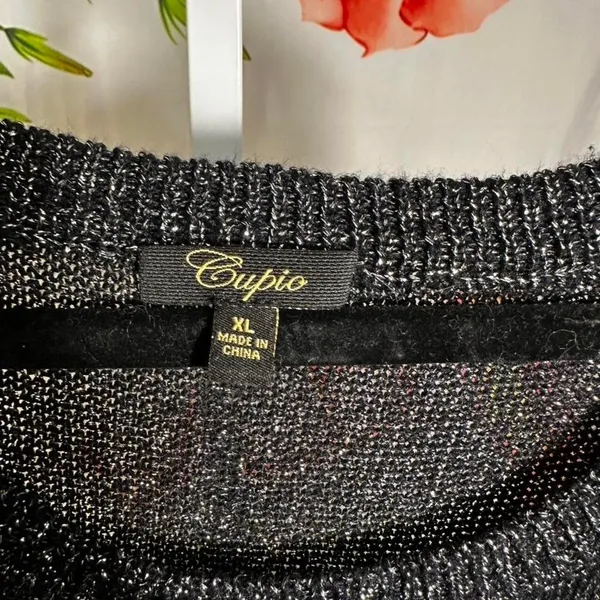 S130. Cupio - Black sparkly long sleeve top - Image 2