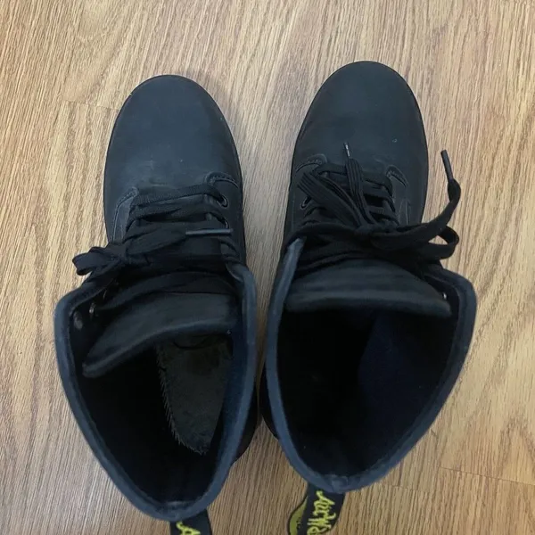 Dr. Martens Black Lace up Shoreditch ankle boots size US 6 EU 37 - Image 5