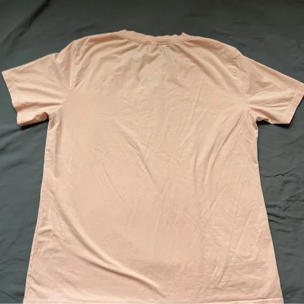 Mama Bear Short Sleeve Shirt Top Women’s Size Large Light Pink Cotton Distressed - Image 5
