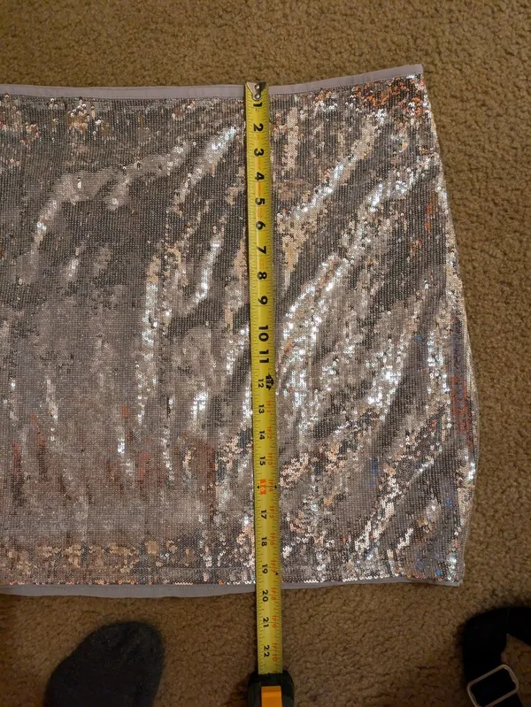 Forever 21 sequin shimmer lined pencil;Mini Skirt Sz 2X - Image 12