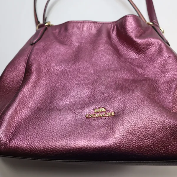 Coach Hallie Pebble Leather Shoulder Bag Metallic Berry F80271‎ Hobo Redefined - Image 2