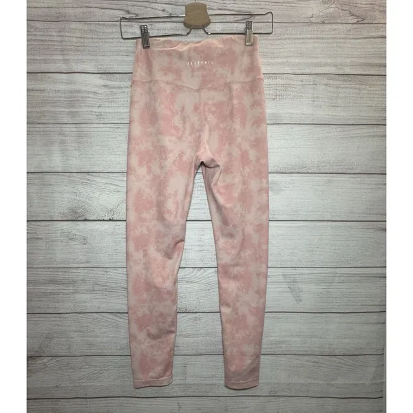 ALLFENIX Pink Blush Tie Dye Leggings Size small - Image 3