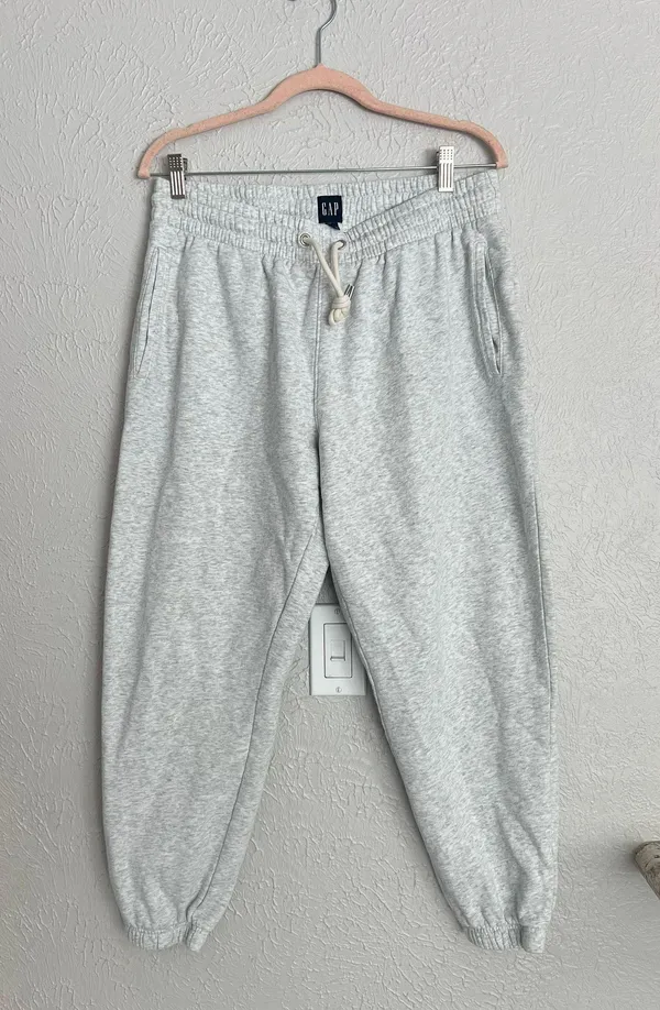 Gap soft classic jogger heather gray  sweatpants L - Image 2