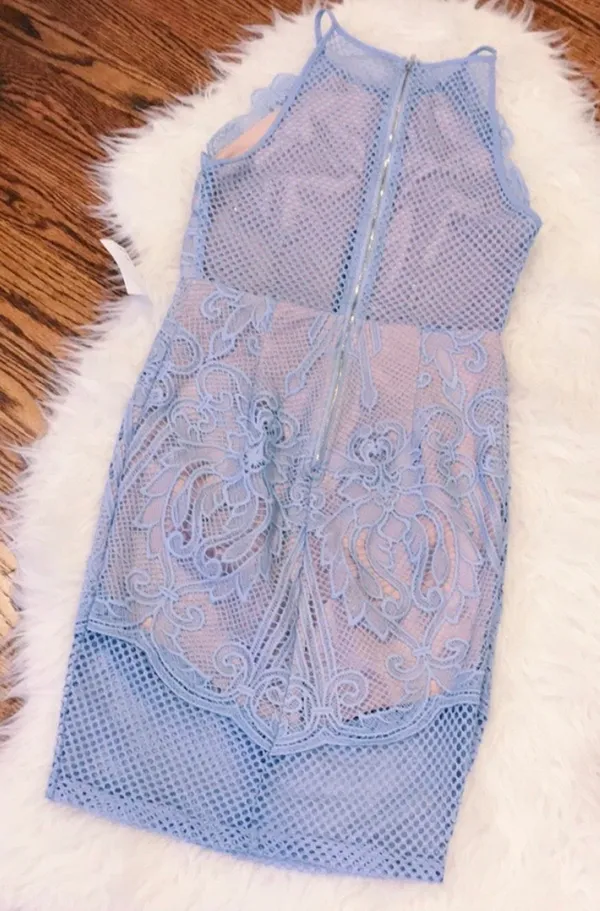 Princess Polly NWT Gorgeous periwinkle lace sheath dress - Image 3