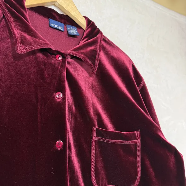 Vintage‎ Honors L Burgundy Velvet Button Down Shirt Y2K Soft Vamp Retro Lounge - Image 2