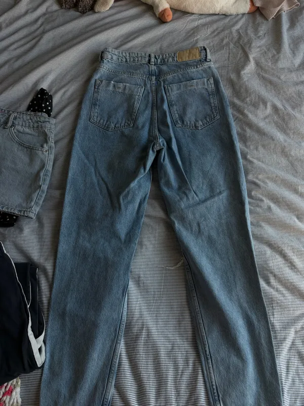 ZARA Jeans High-Rise Straight - Image 3