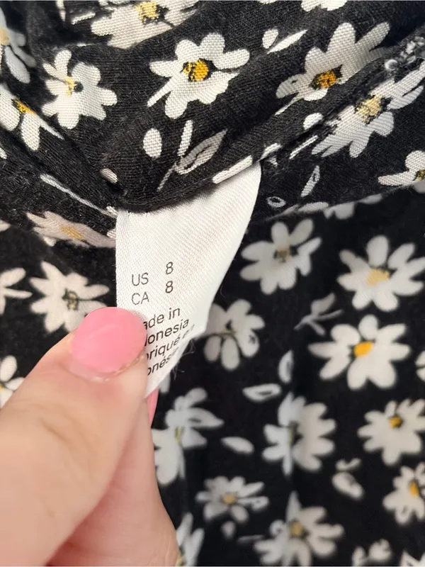 Divided Floral Print A-Line Skirt - Black & White - Image 4