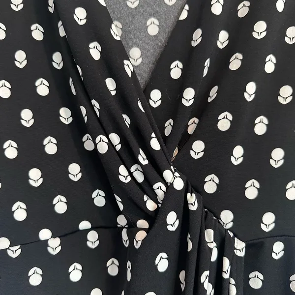 Banana Republic Black & White Polka Dot Wrap Dress Size‎ XS - Image 4