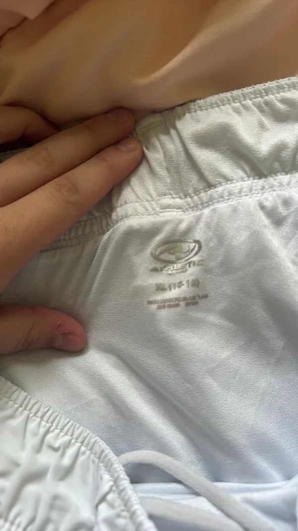 white Athletic shorts XL Size 14 - Image 3