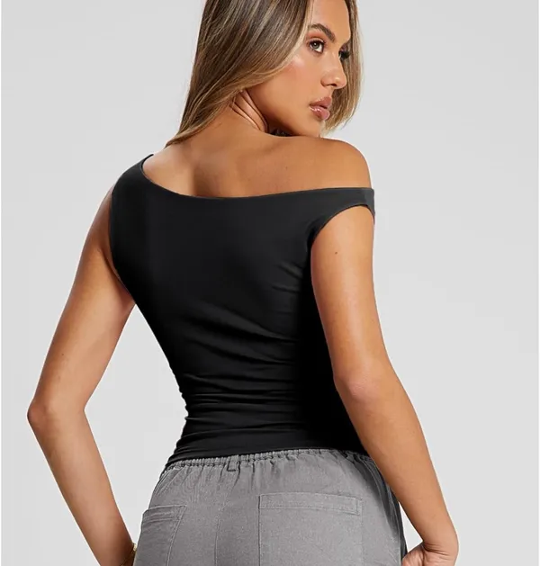 Black off the shoulder top Size M - Image 2