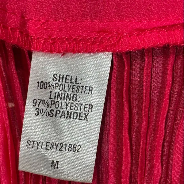 NEW Do+Be Hot Pink Pleated Halter Crop Top Tie Back Women’s Medium - Image 3