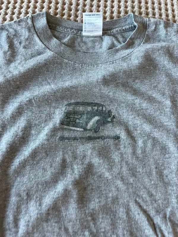 Delta Pro Weight gray cotton t-shirt with black vintage car graphic, size L #automotive - Image 4