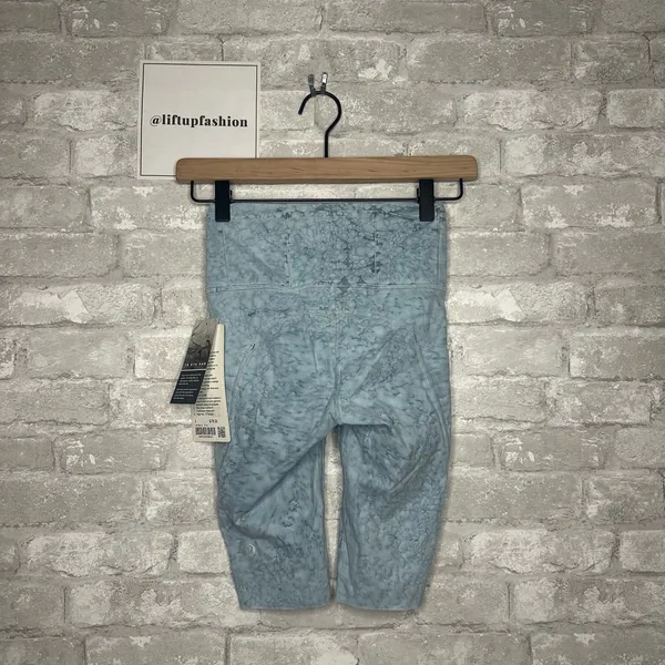 Lululemon Fast and Free High Rise Short 10" Tie Dye NWT Size 2 (ITYB) LW7BKCS - Image 7