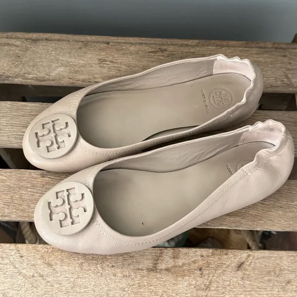 Tory Burch Minnie Flats‎ Size 7.5 A30 - Image 3