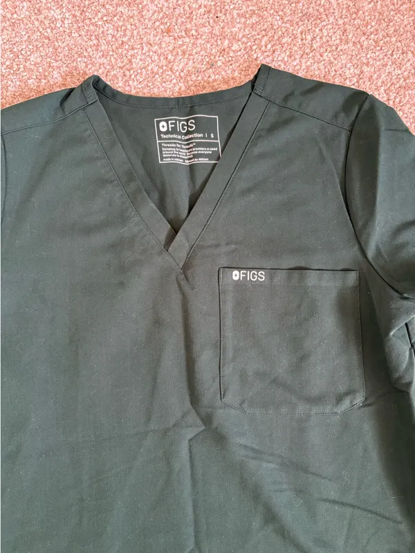 FIGS One-Pocket Top - Image 2