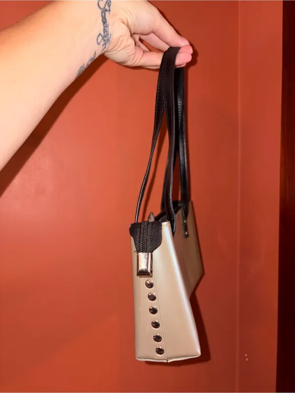 Beijo Ivory Patent Shoulder Bag with silver studs - Image 4