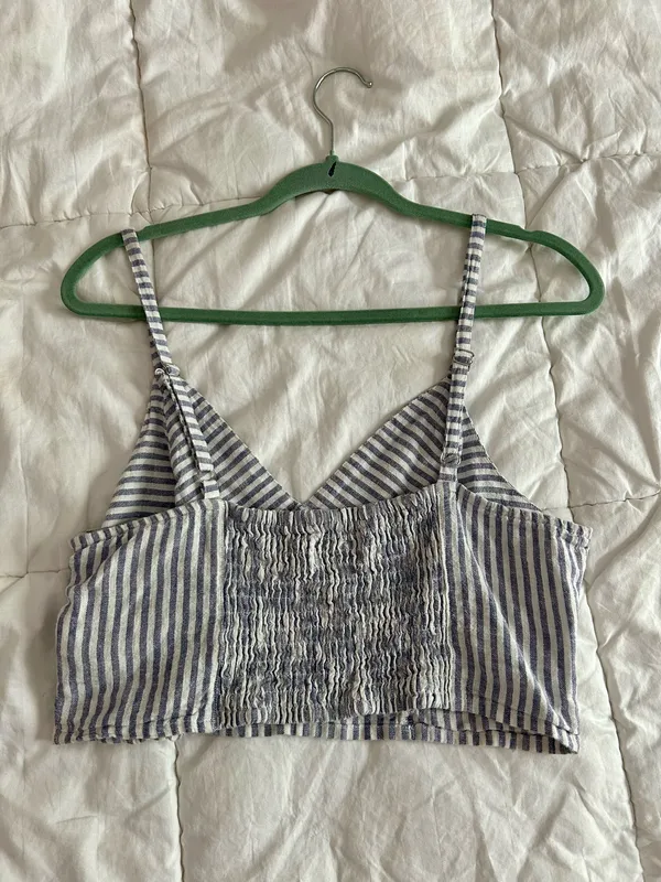 Universal Threads Striped Top Crop - Image 3