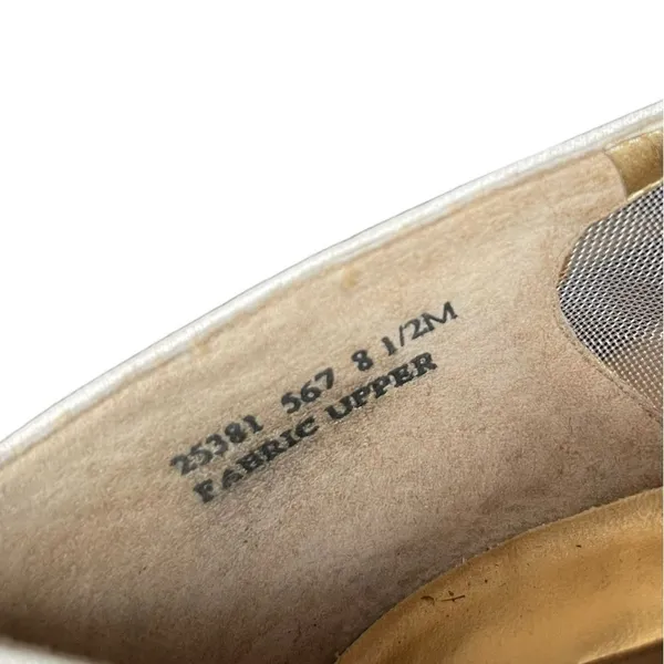 Miranda Heels with Pearl Accents‎ Size 8.5 - Image 5