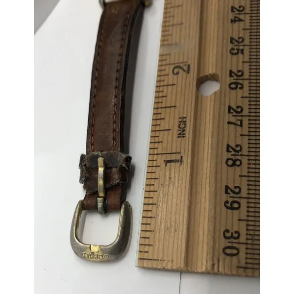 Vintage Retro 1990 Fossil Ladies Watch In Tin and Sleeve Hong Kong *Doesn't Work - Image 7