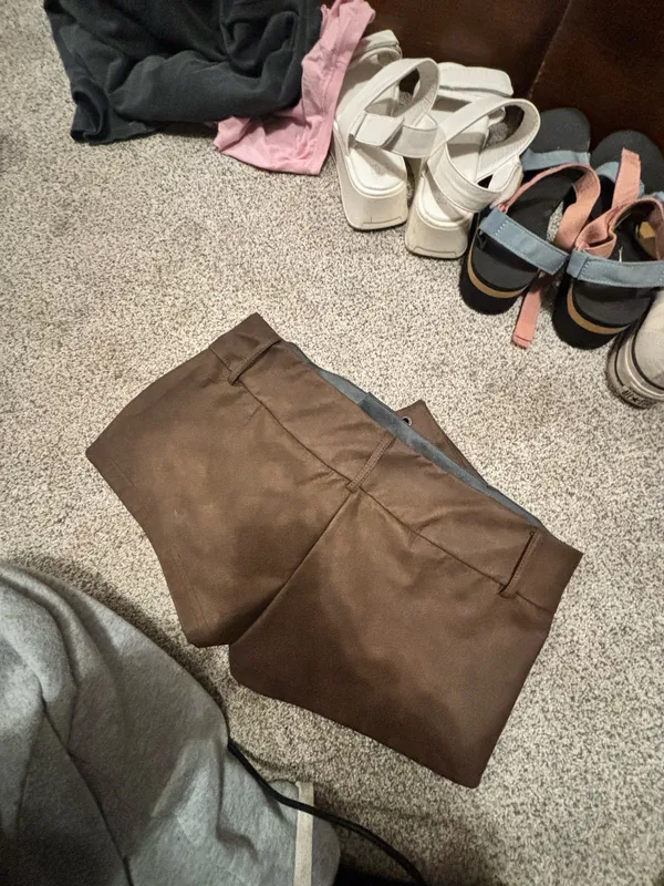 Brown leather shorts with belt - Image 3