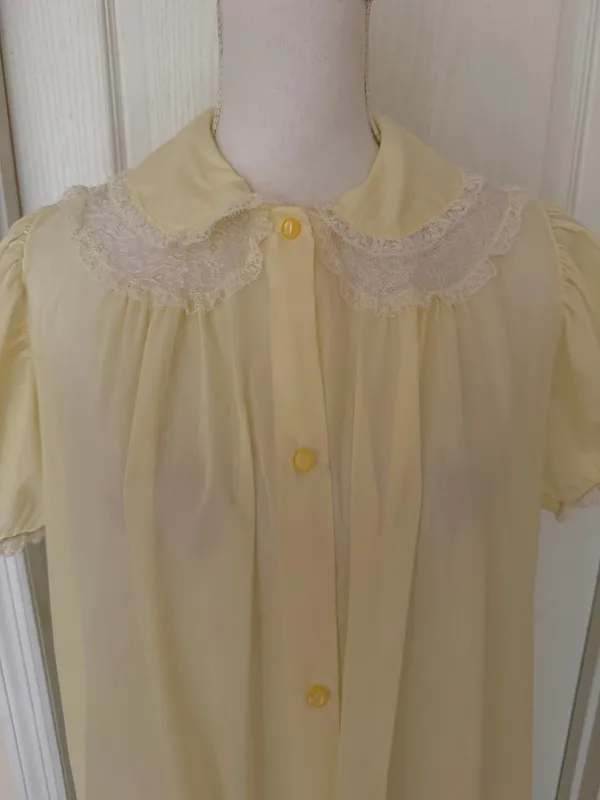 Charmore Vtg by Sears, Roebuck & Co. Pale Yellow Sheer Nightgown, Sz 40-42 - Image 4