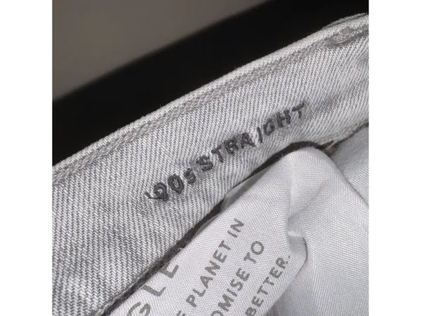 American Eagle 90s Straight Distressed Grey Jeans - Women’s Size 12 - Image 5