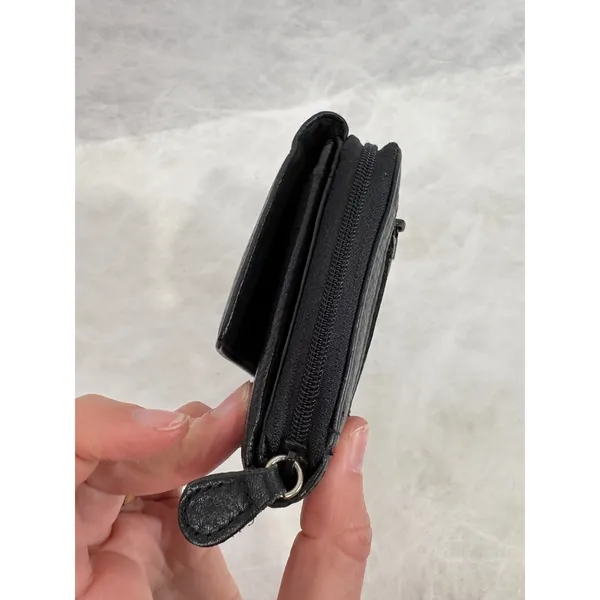Wilsons Leather Pelle Studio Black Pebbled Leather Trifold Wallet‎ Zip Pocket - Image 5