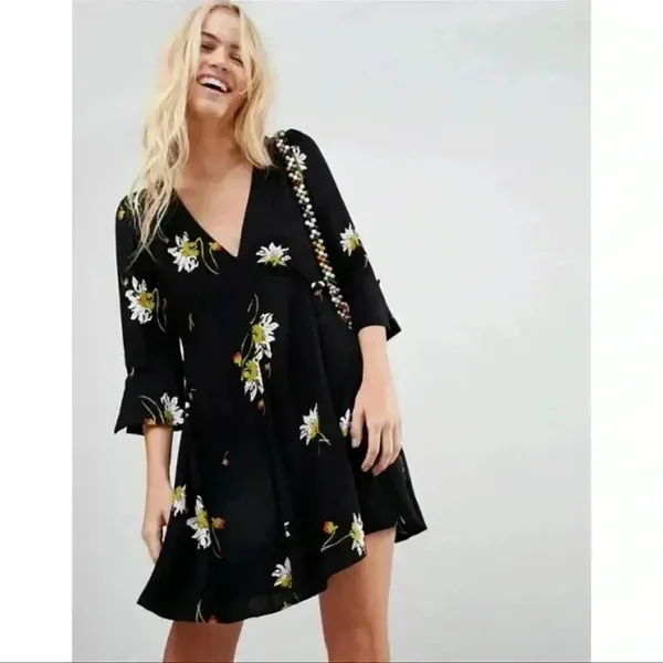 Free People Time On‎ My Side Crepe Mini Dress size s - Image 3