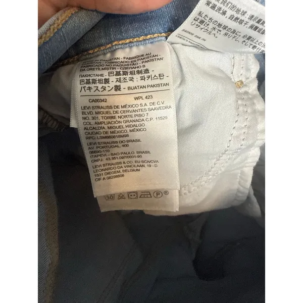 Levi’s 720 High Rise Super Skinny Distressed Light Wash Stretch Denim Blue Jeans - Image 7
