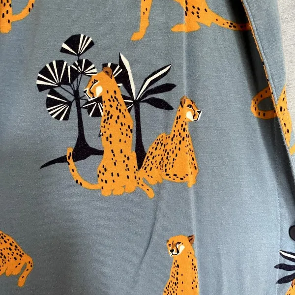 Soma button down pajama top soft short sleeves leopards big cats women L rayon - Image 5