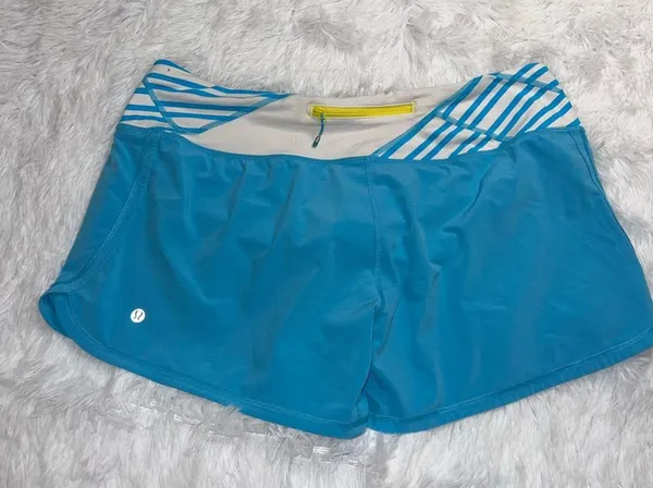 lululemon athletica Blue Athletic Shorts Lightweight Design size 12 - Image 2