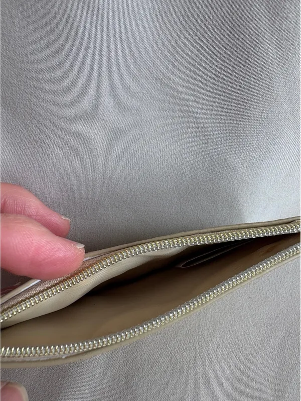 Jimmy Choo Gold Glitter Zip Wallet - Image 3