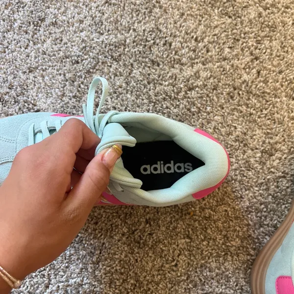Adidas Women’s Platform Sneakers - Image 5