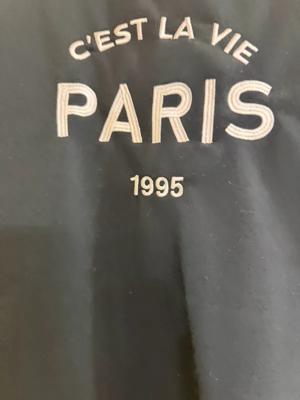 No Comment C'est La Vie Paris 1995 Graphic Crewneck Sweatshirt- medium - Image 3