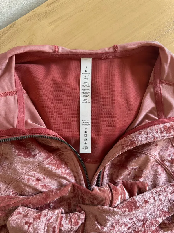 Lululemon Hooded Define Jacket *Crushed Velvet Soft Cranberry 8 - Image 4