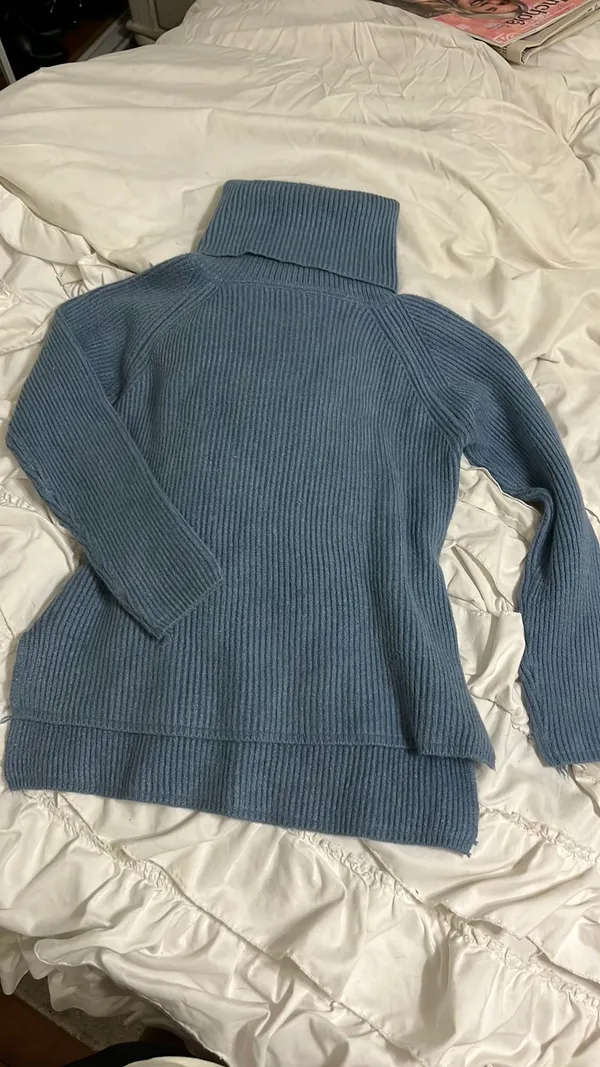 Sweater Blue Size M - Image 4