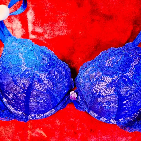 Victoria's Secret push up bra Size 36B $55 - Image 2