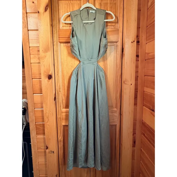Aritzia Babaton Cella Satin NWOT Linen Blend Cutout Maxi Dress Open Back M Olive - Image 4