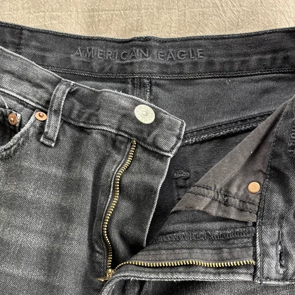 American Eagle 90s Boyfriend Short - Image 3