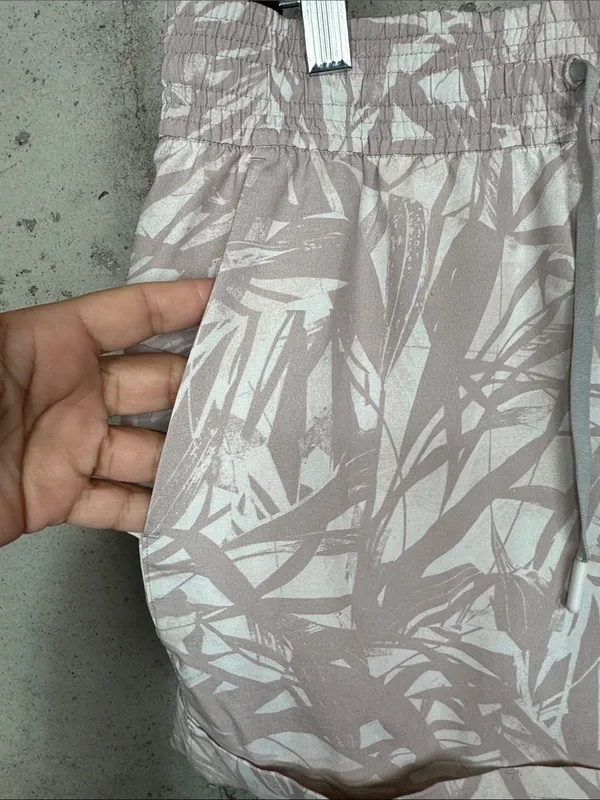 Lululemon Spring Break Away Short 4-Way Stretch 3" Shadow Leaf Light Ivory Muse - Image 4