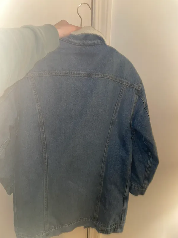 Levi's Long Sherpa-Lined Trucker Jean Jacket - Image 4