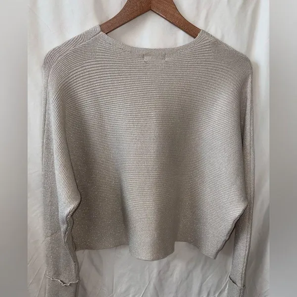 Tahari Champagne/Gold Ribbed Shimmery Boatneck Size Large Cropped Sweater - Image 6