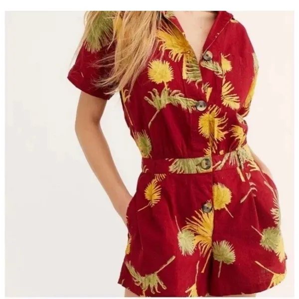 Free‎ People Women's Malibu Romper Size S Red Tropical Palm Print Short Sleeve - Image 2