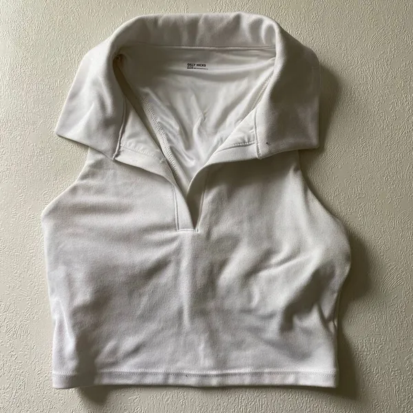 Gilly Hicks White Halter Crop Tank XXS Soft Girl Y2K Active Top - Image 2