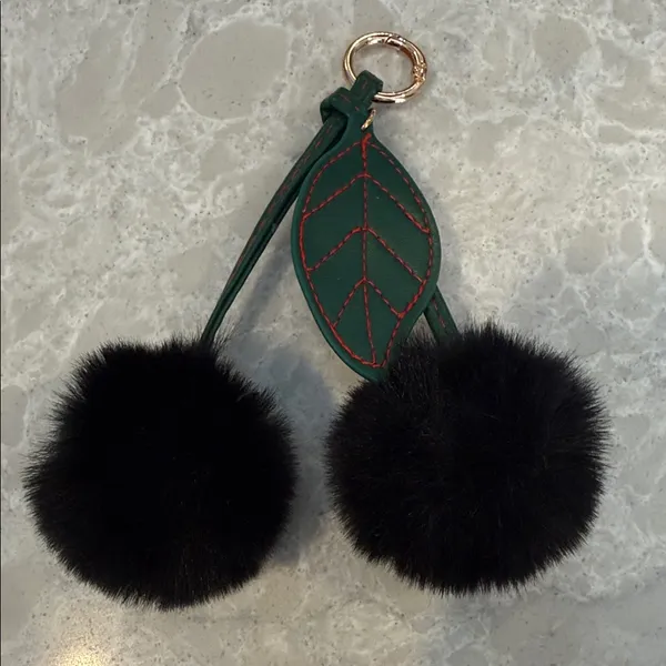 Cherry pom - Image 2