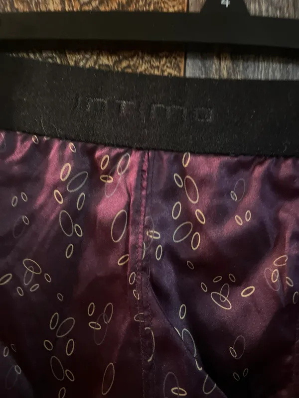 NWT Purple Intimo Women's Sleep Shorts. Silk and spandex (rm23A) - Image 4